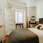 Hostal Santos Hostel - Lisboa *