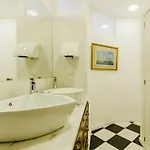 Hostal Santos Hostel - Lisboa *