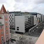 Hostal Santos Hostel - Lisboa