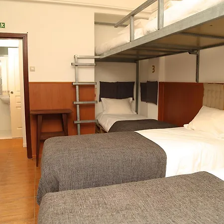 Santos Hostel - Lisboa