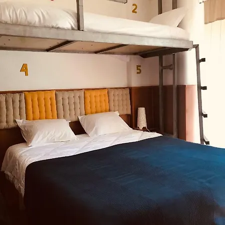 Vandrarhem Santos Hostel - Lisboa