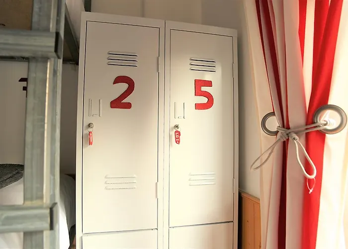 Santos Hostel - Lisboa Lisbona