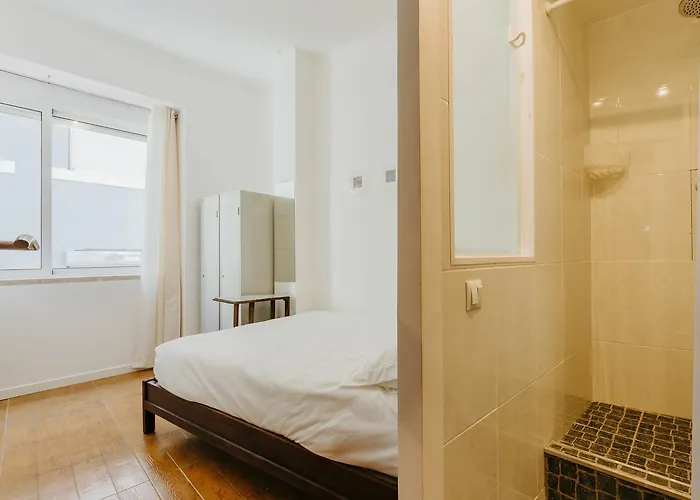 Santos Hostel - Lisboa 호스텔